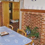 Holiday home Cozy In With Wifi *